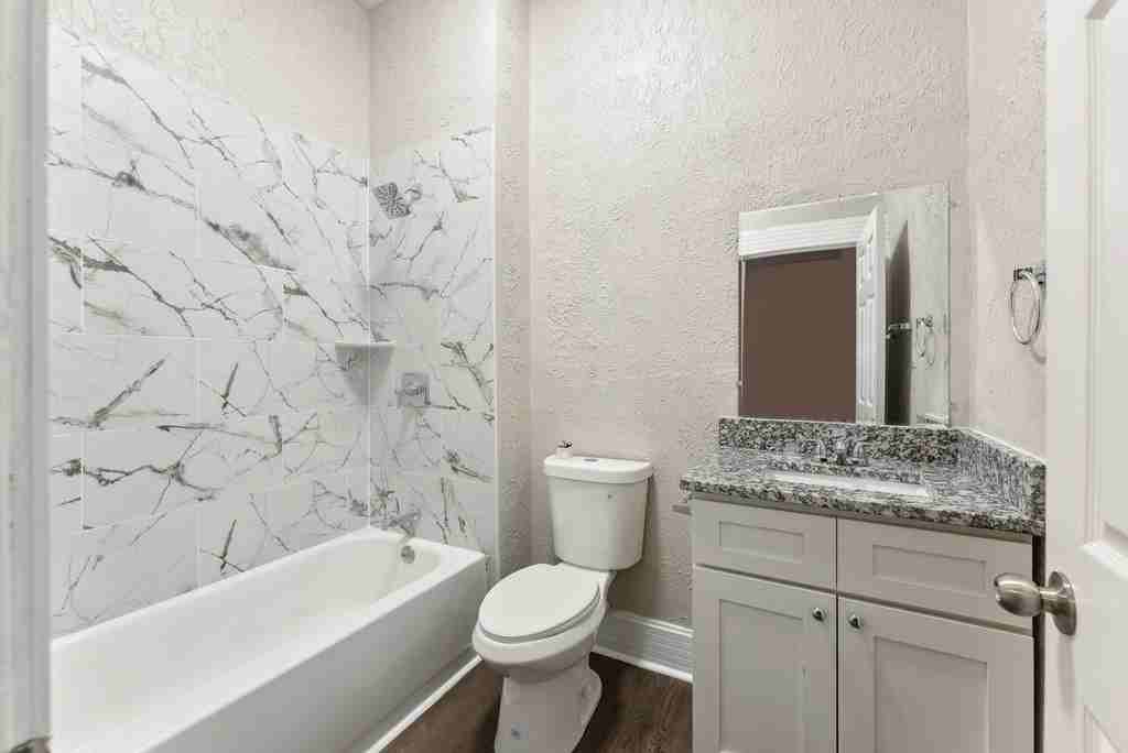 2905 12th Avenue #A - Photo 4 of 6