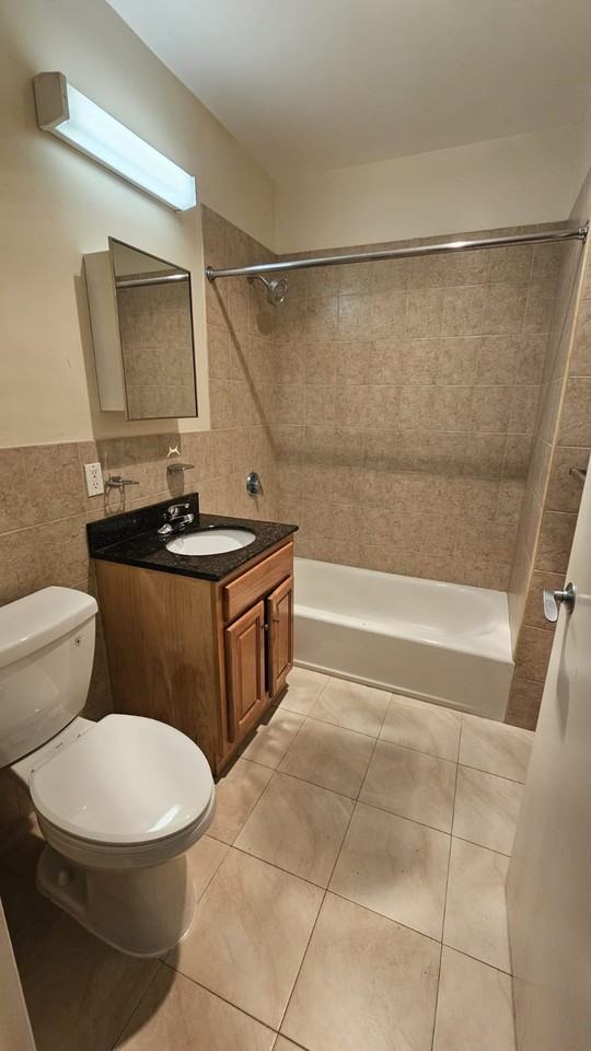 68 Bank St #2C - Photo 4 of 4