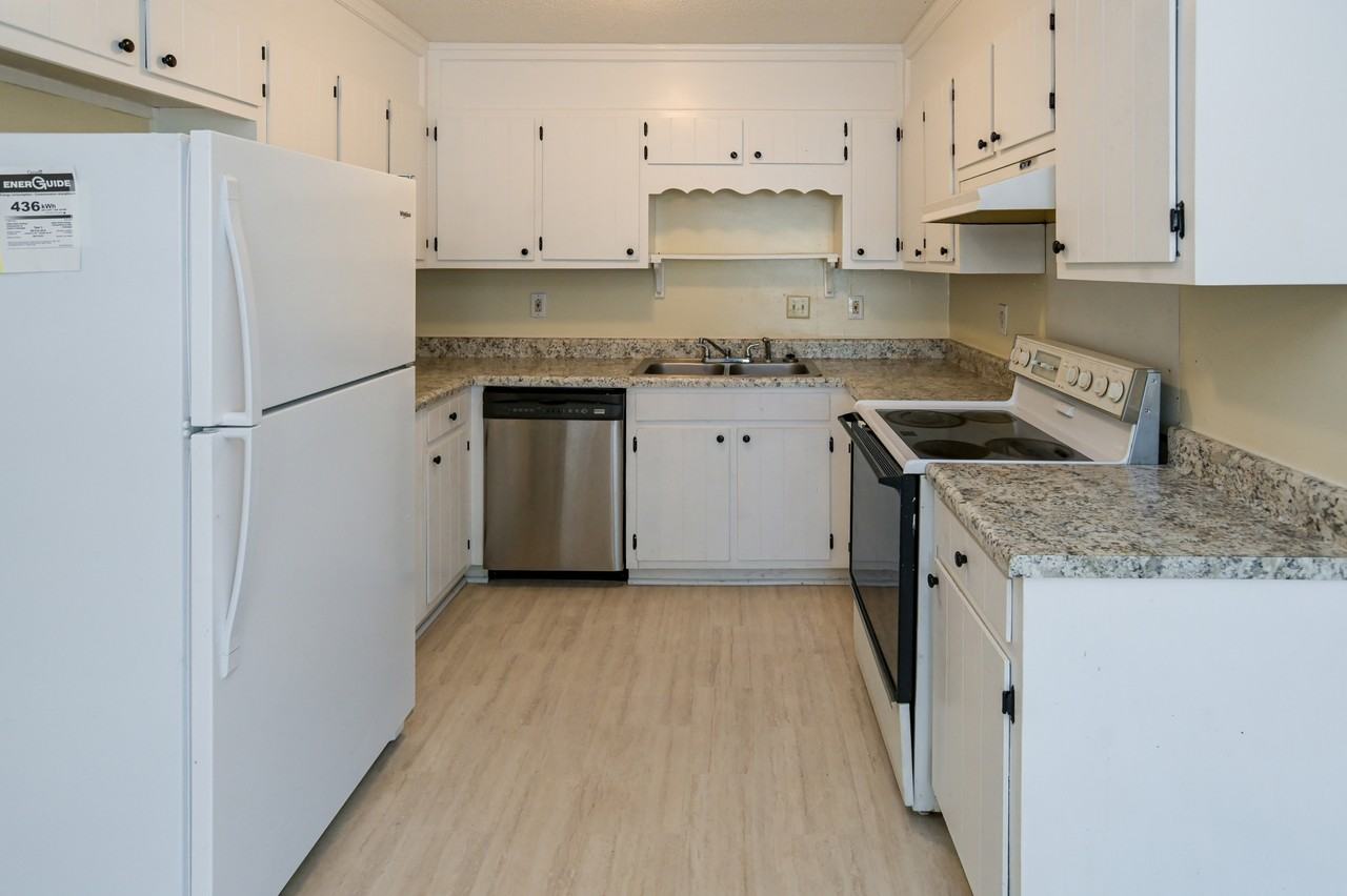 2225 Golf Road Southwest #1 - Photo 2 of 6