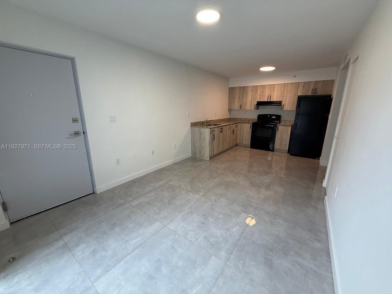 14752 Northeast 6th Avenue #205 - Photo 2 of 10