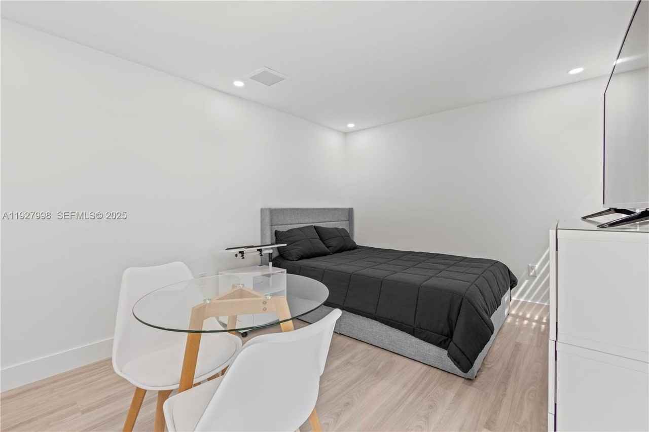 5855 Sw 62nd St #1 - Photo 5 of 13