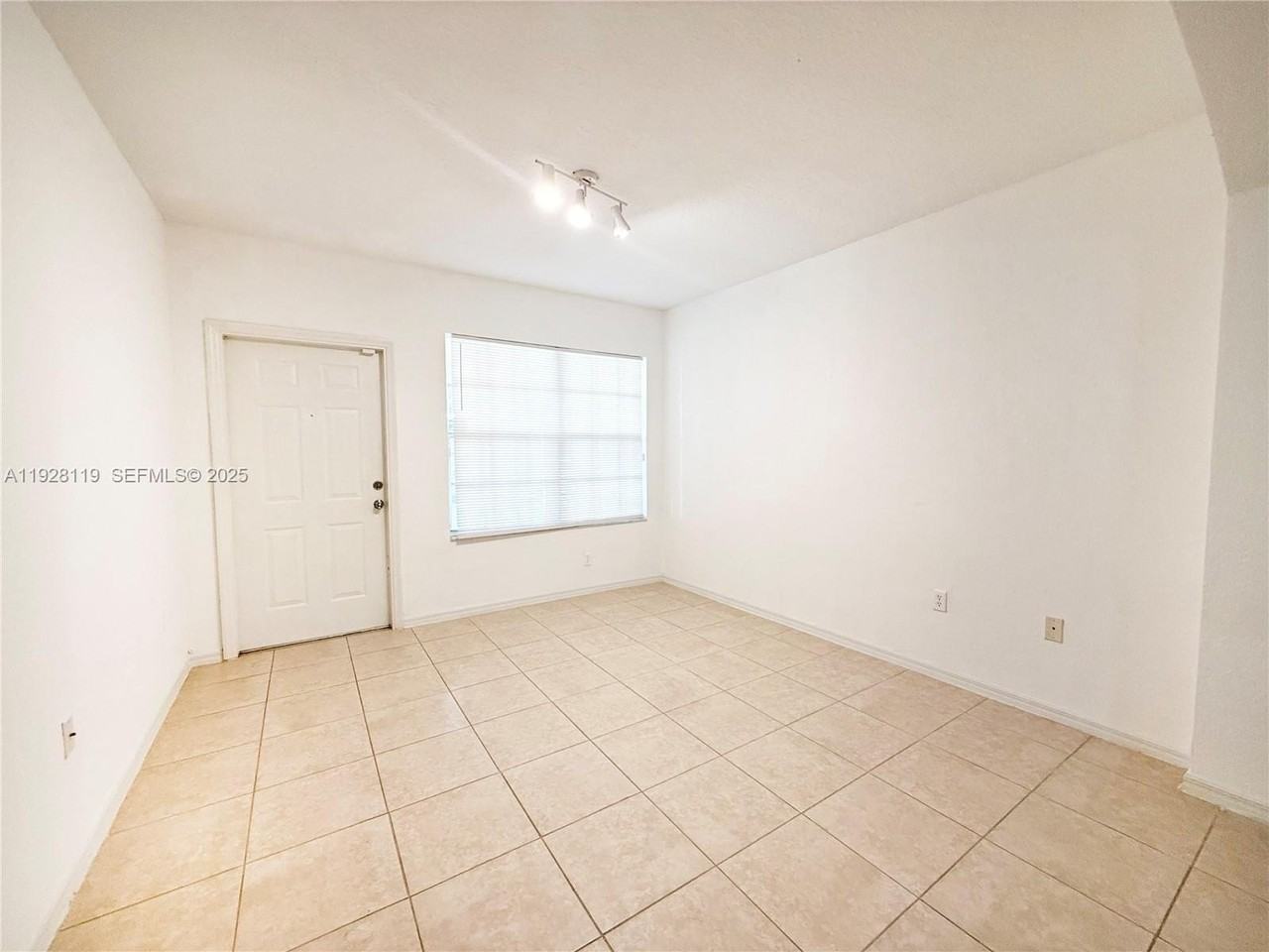 308 Belmont Ln #308 - Photo 2 of 32