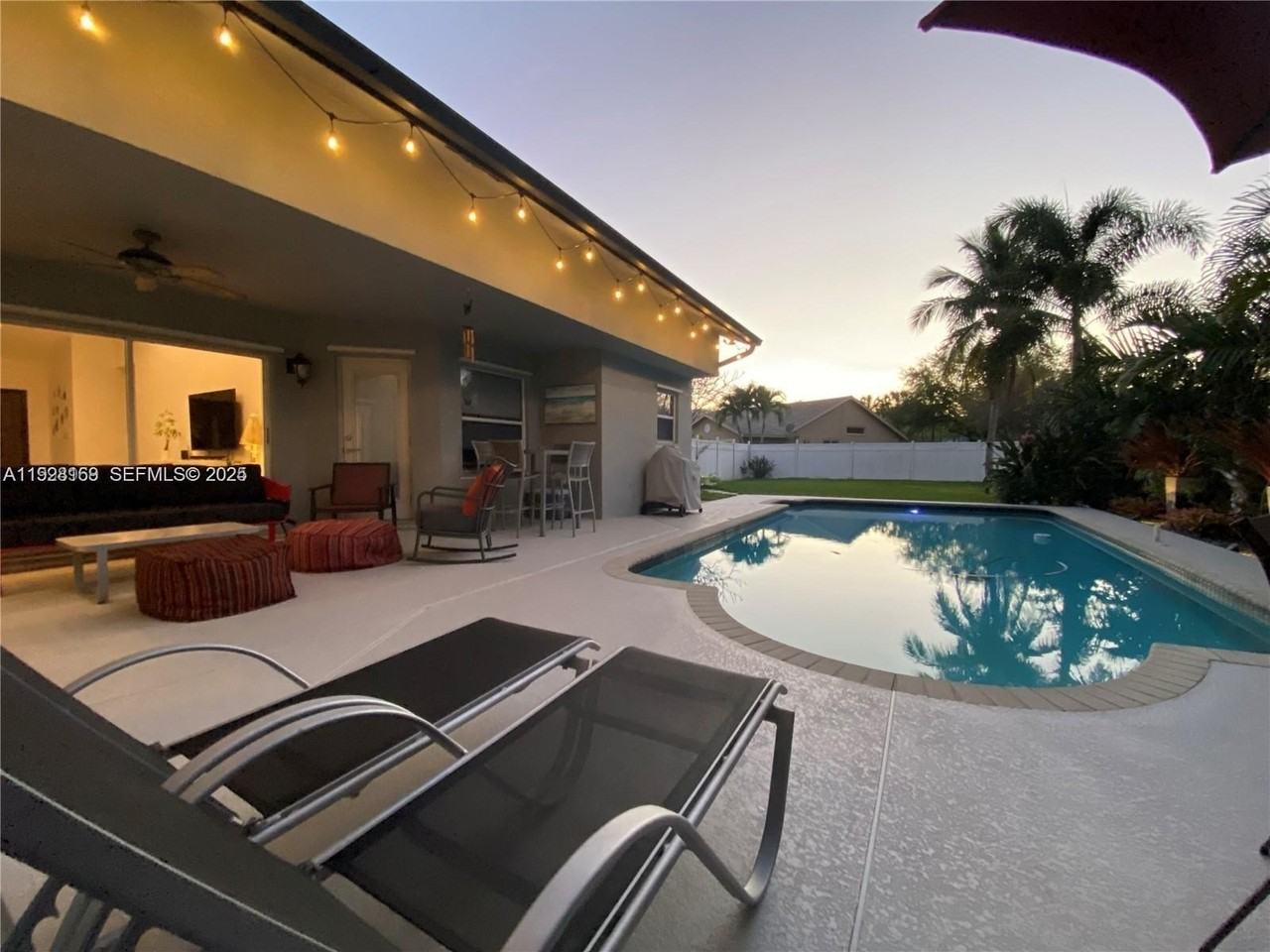 8965 Sw 59th Ct #0 - Photo 7 of 34