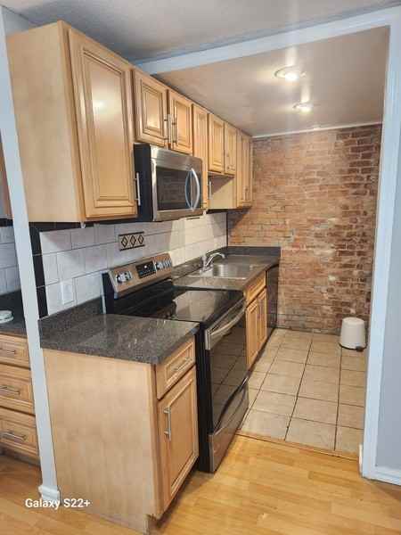 228 Western Avenue #A - Photo 3 of 14