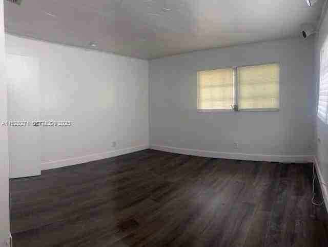 4000 Riverside Dr #3 - Photo 2 of 5