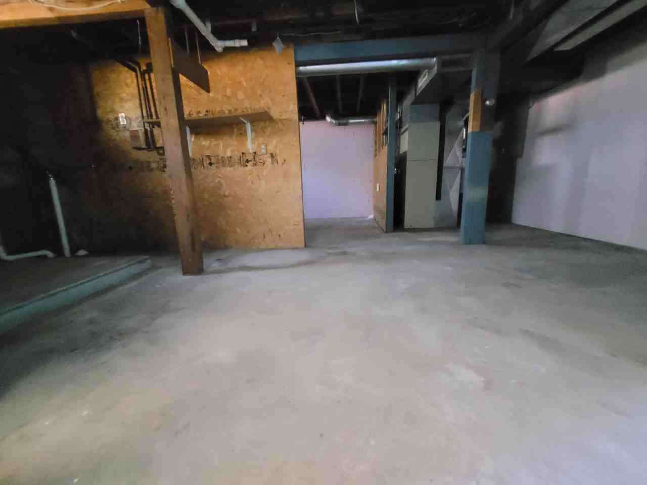 802 East 15th Street #1 - Photo 3 of 10