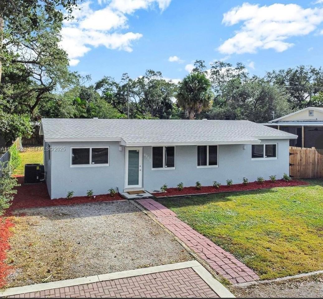 4960 Southwest 28th Terrace