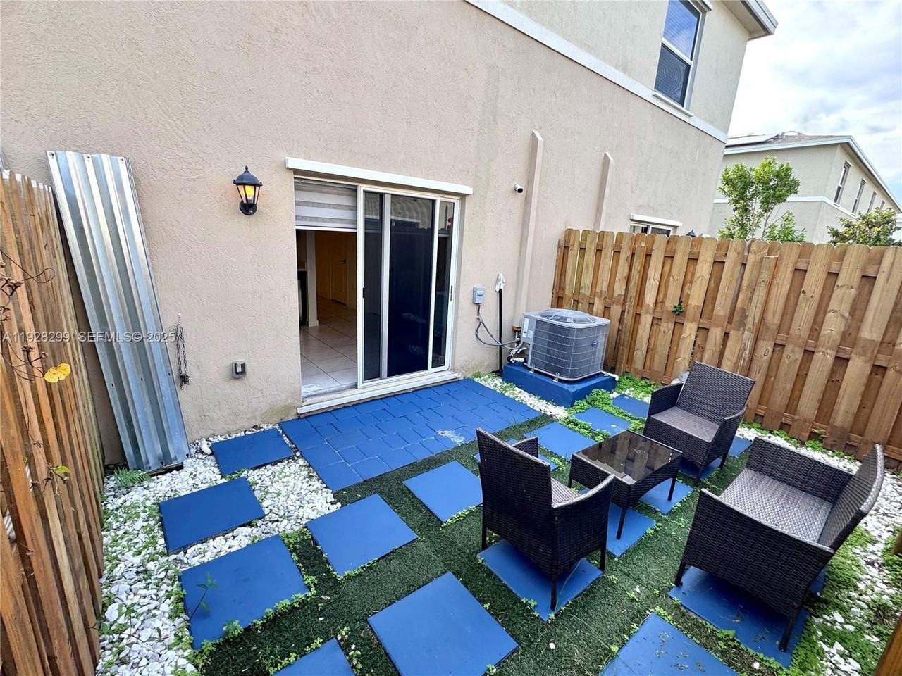 544 Northeast 4th Street #544 - Photo 7 of 13