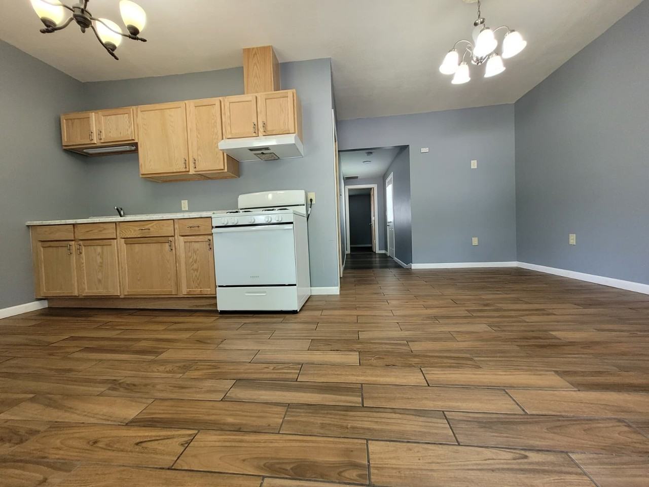 516 North Wheeler Avenue #1 - Photo 2 of 10