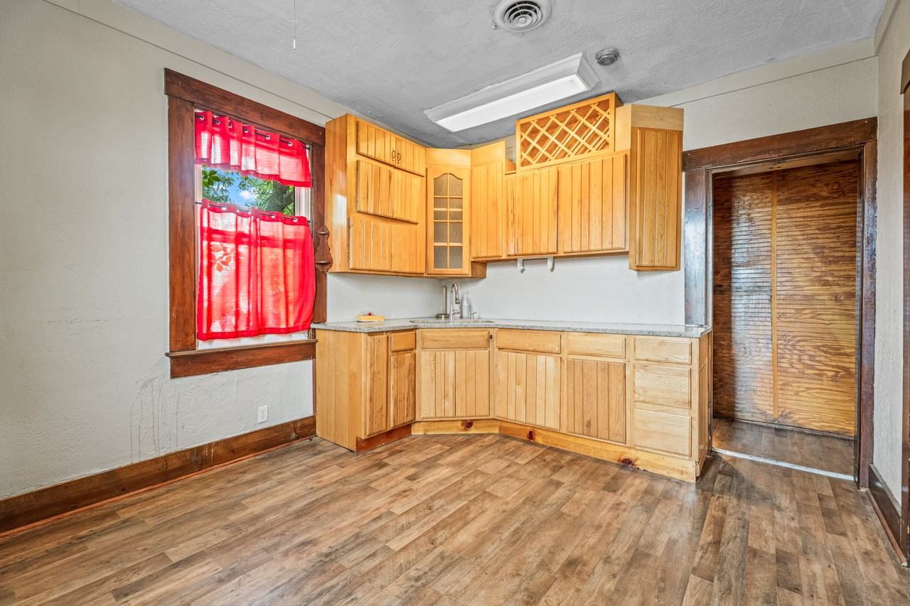 310 Maple Avenue #1 - Photo 2 of 13