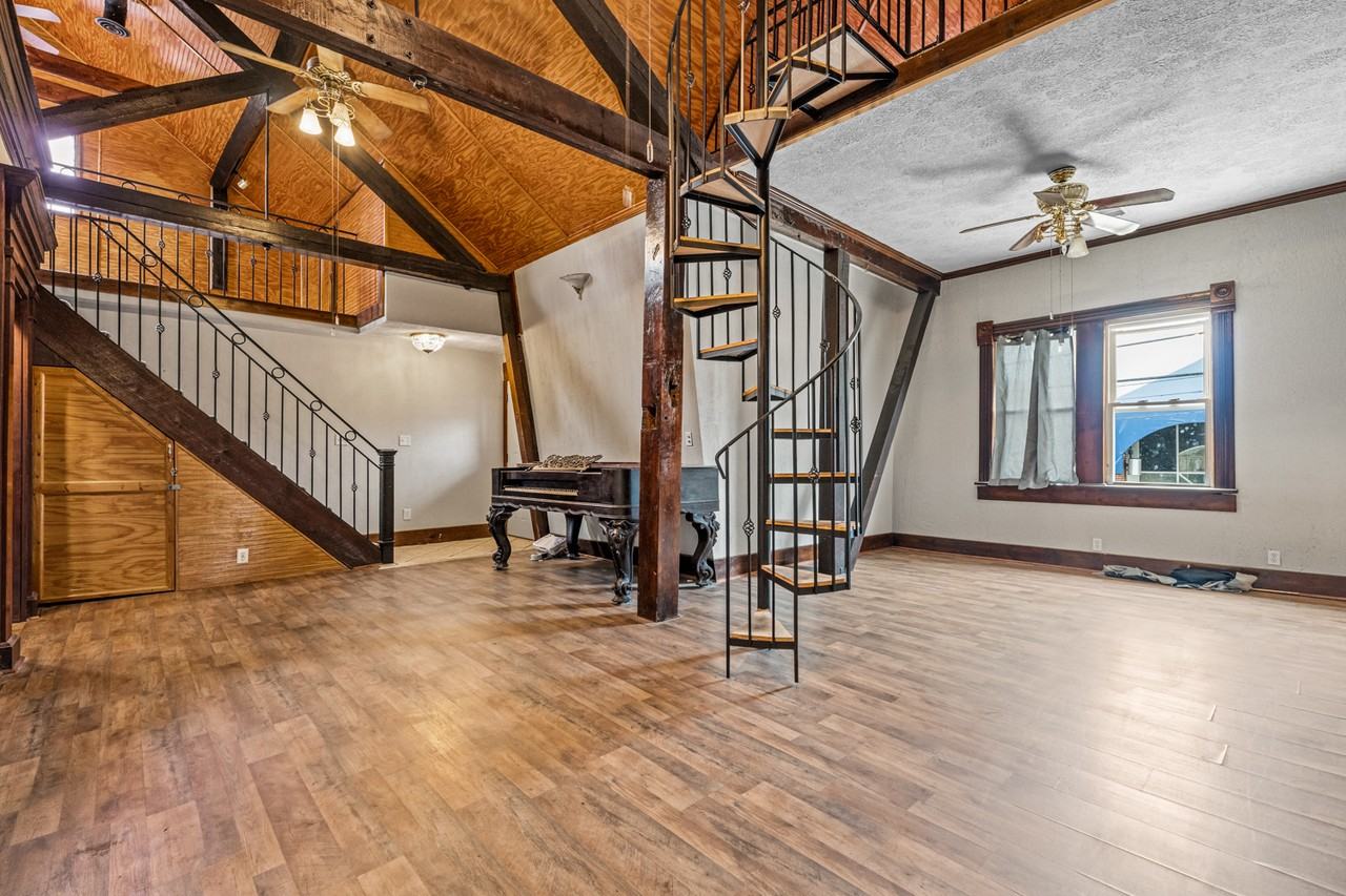 310 Maple Avenue #1 - Photo 3 of 13