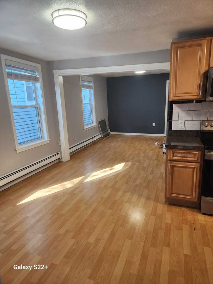 230 Western Avenue #B - Photo 4 of 9