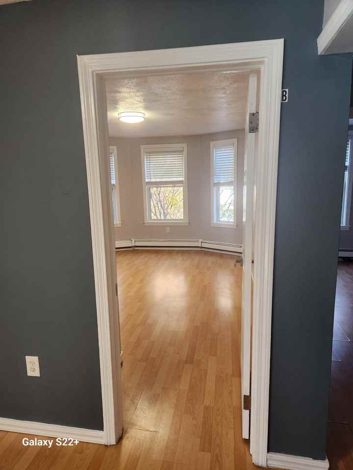 230 Western Avenue #B - Photo 5 of 9