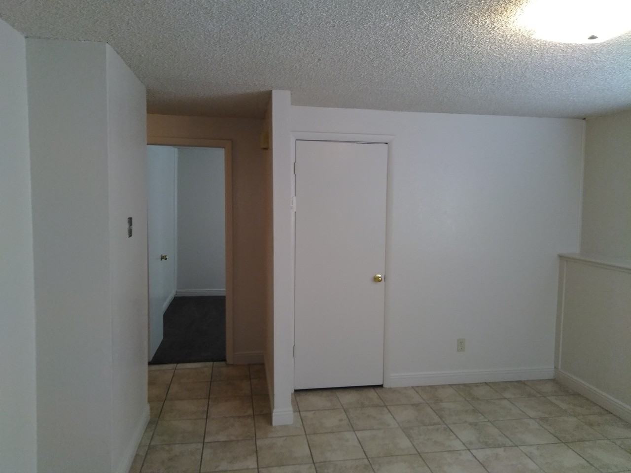 180 895 South #3BSUNIT - Photo 5 of 15