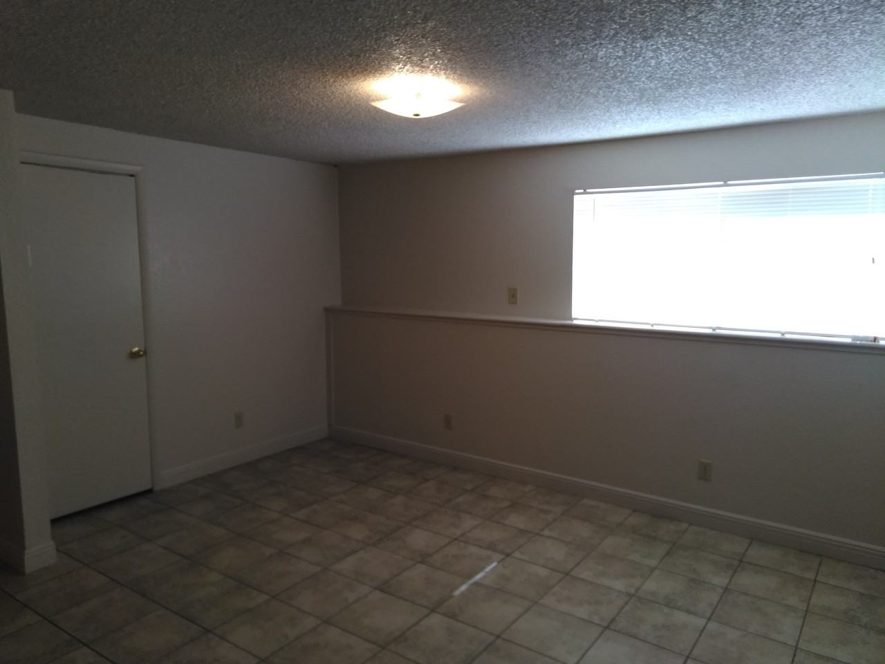 180 895 South #3BSUNIT - Photo 6 of 15