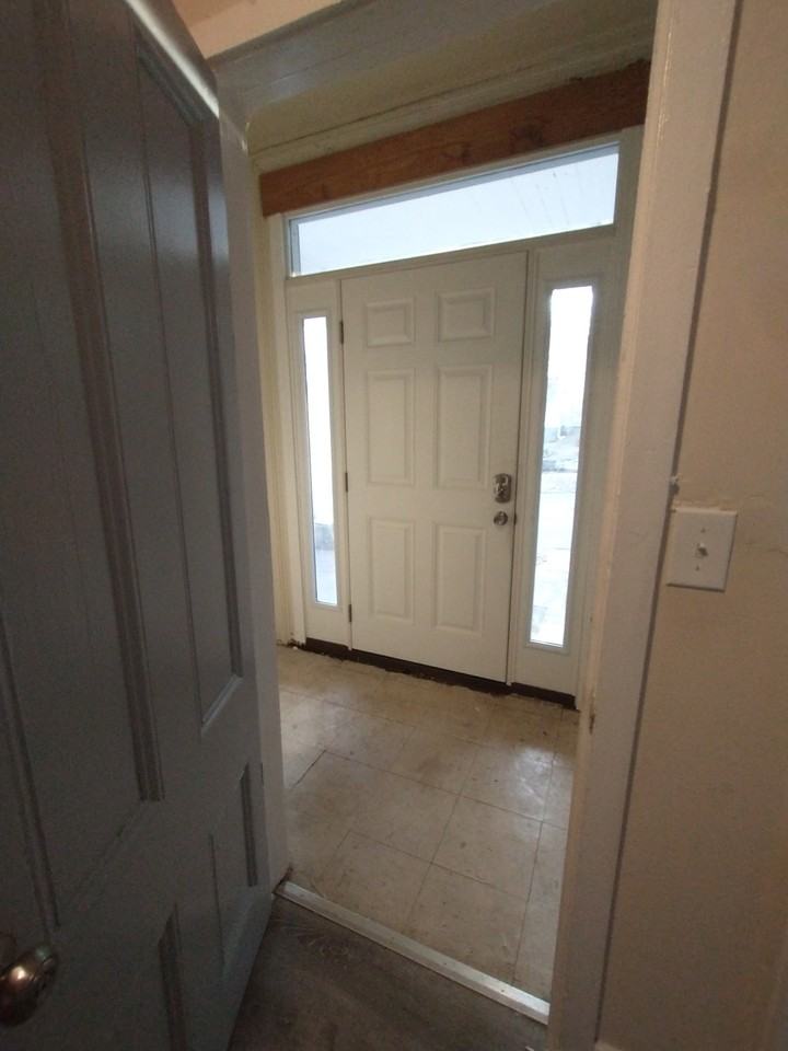 1108 Taylor St #A - Photo 5 of 18