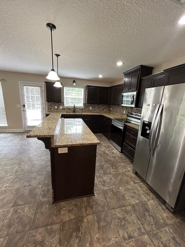 709 Highgrove Ct #1 - Photo 5 of 11