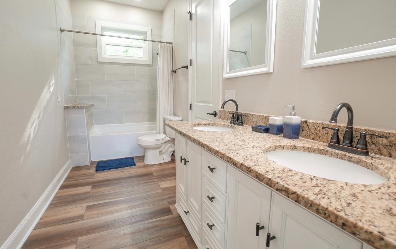 23 East Brainerd Street #1 - Photo 4 of 9