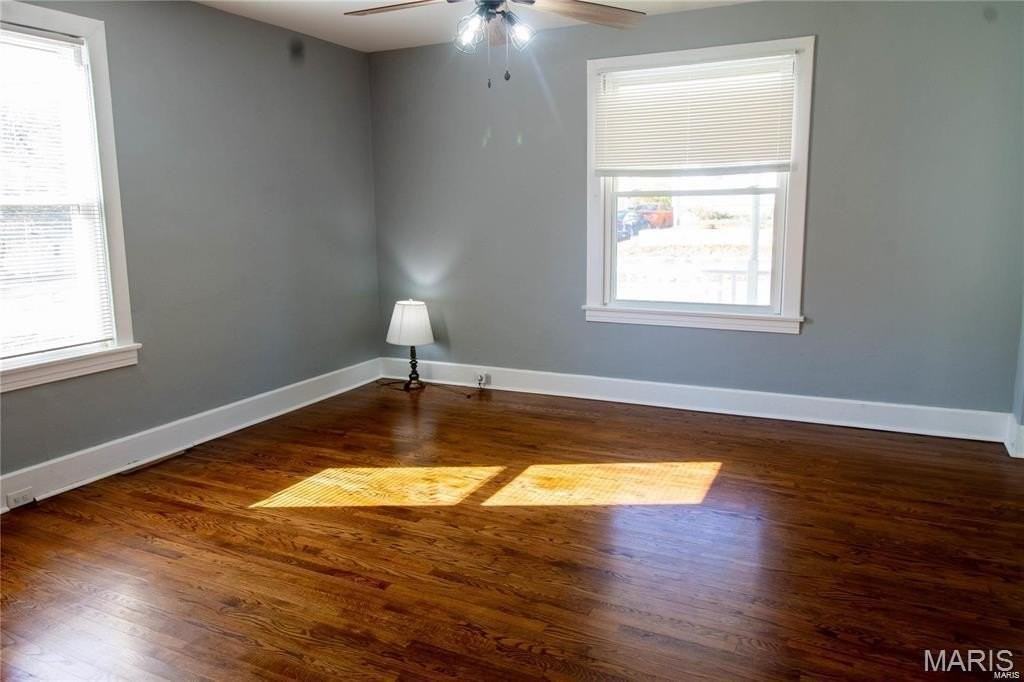 2940 Kincaid Ave - Photo 5 of 21