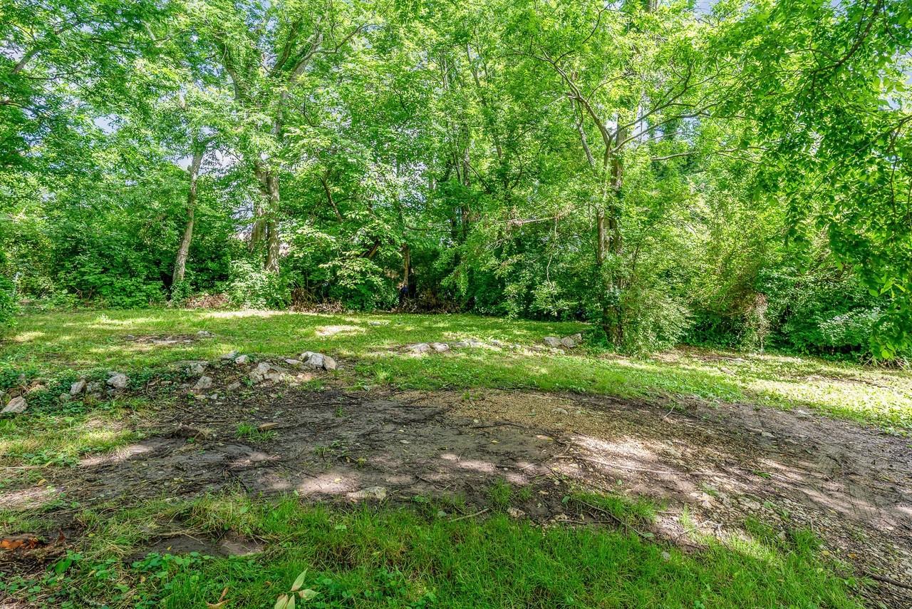 1018 Bridge Street #1 - Photo 7 of 7