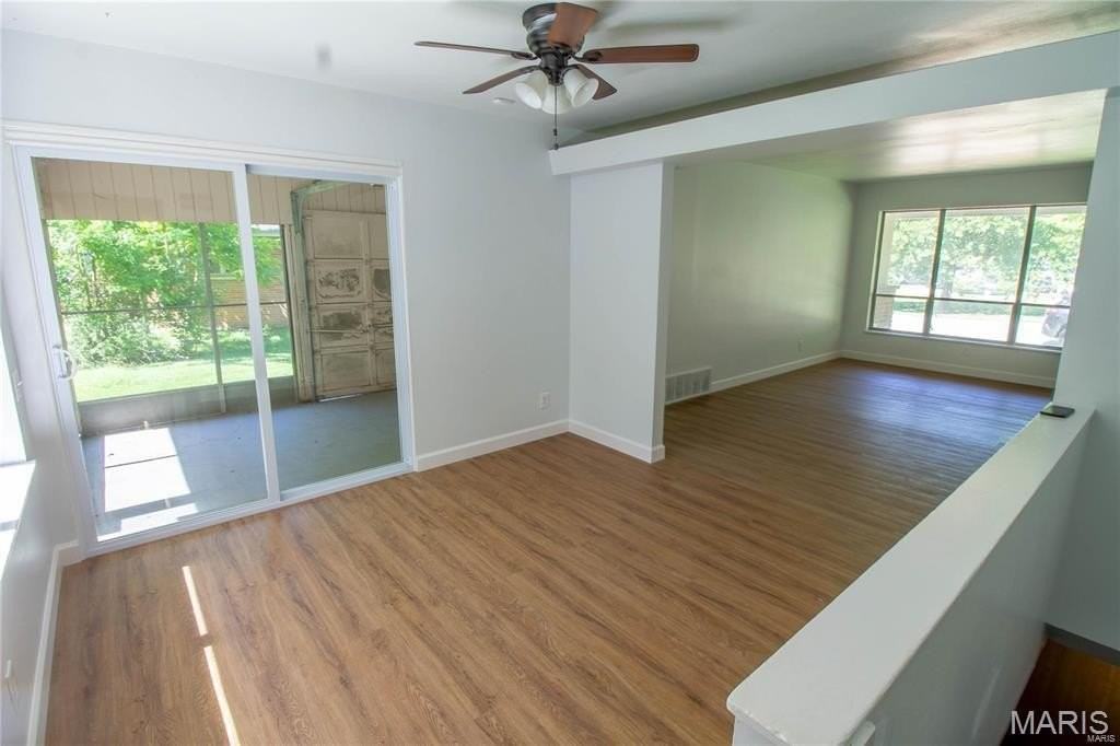 1018 Wylin Ct - Photo 3 of 11