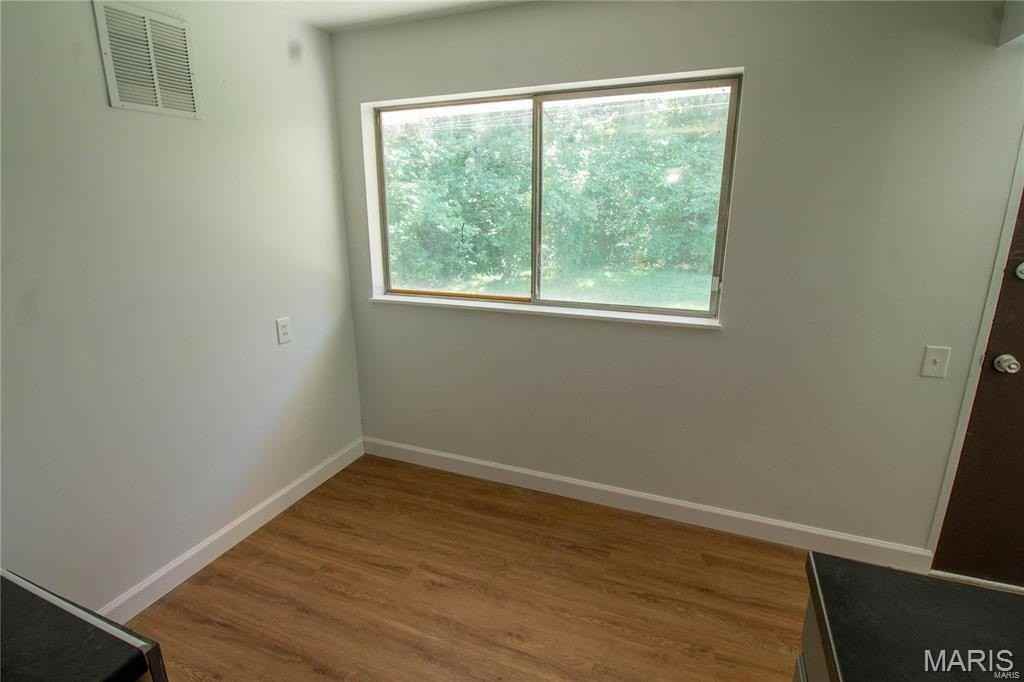 1018 Wylin Ct - Photo 5 of 11