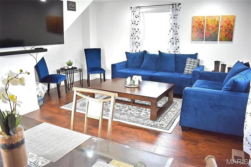 158 Betty Jean Ln - Photo 4 of 37