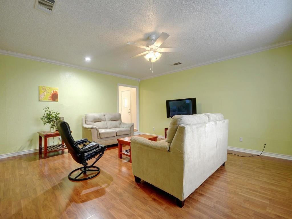 6601 Ripple Run - Photo 4 of 22