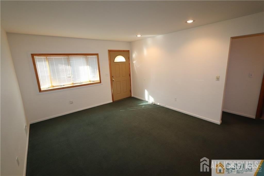 101 Stelton Rd - Photo 7 of 16