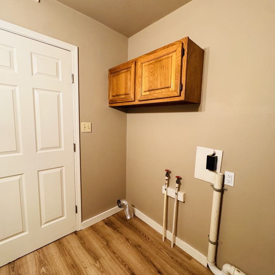 1925 Crockett St - Photo 7 of 12