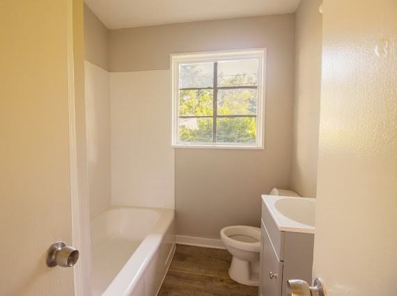 1628 Collier Dr #1 - Photo 5 of 9