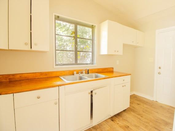 1628 Collier Dr #1 - Photo 7 of 9