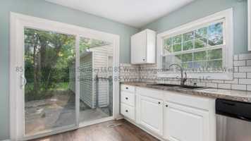 featured image of 2342 Rosewood Avenue Southeast #1