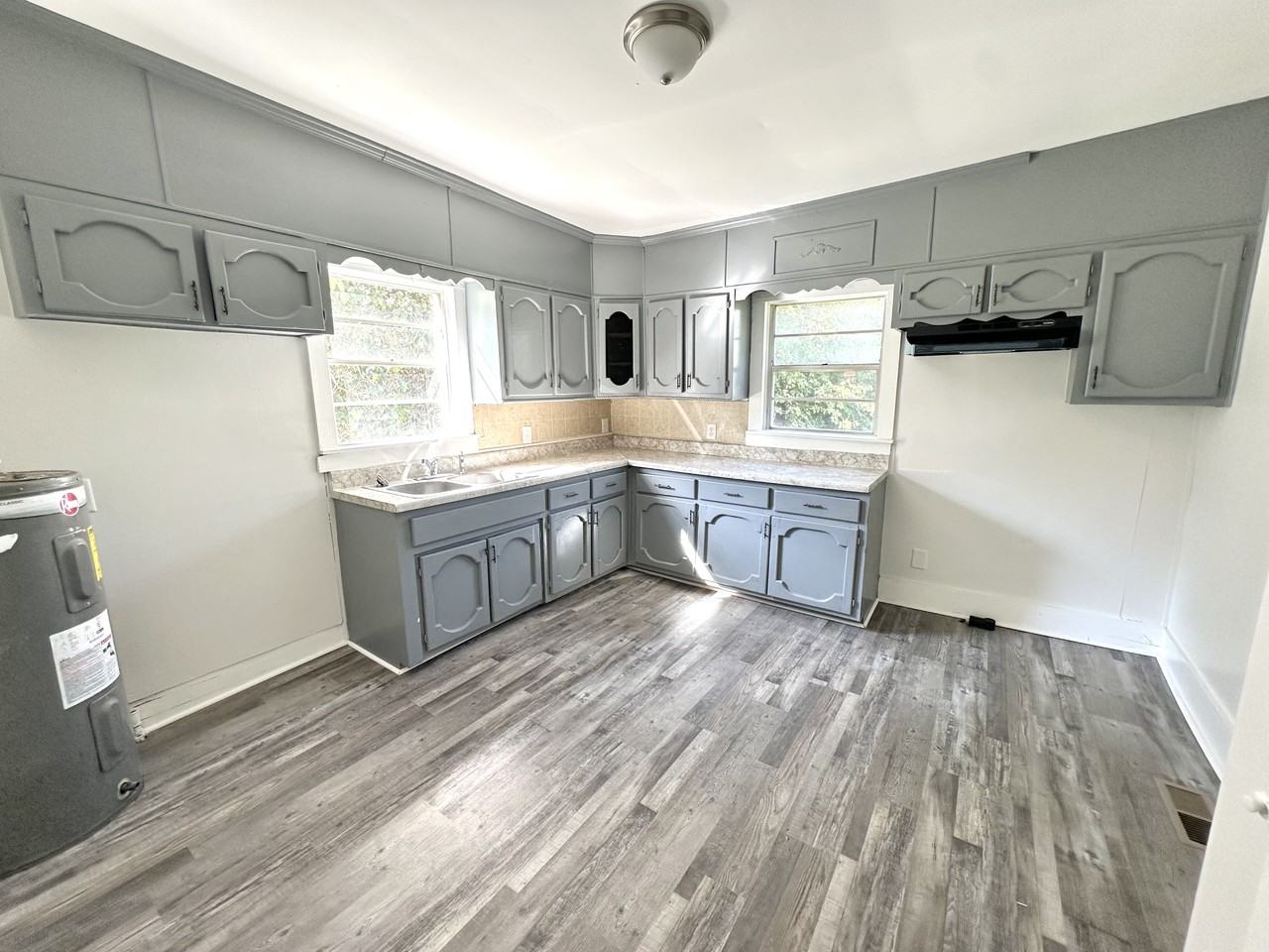 1254 Lewis Street #1 - Photo 2 of 8