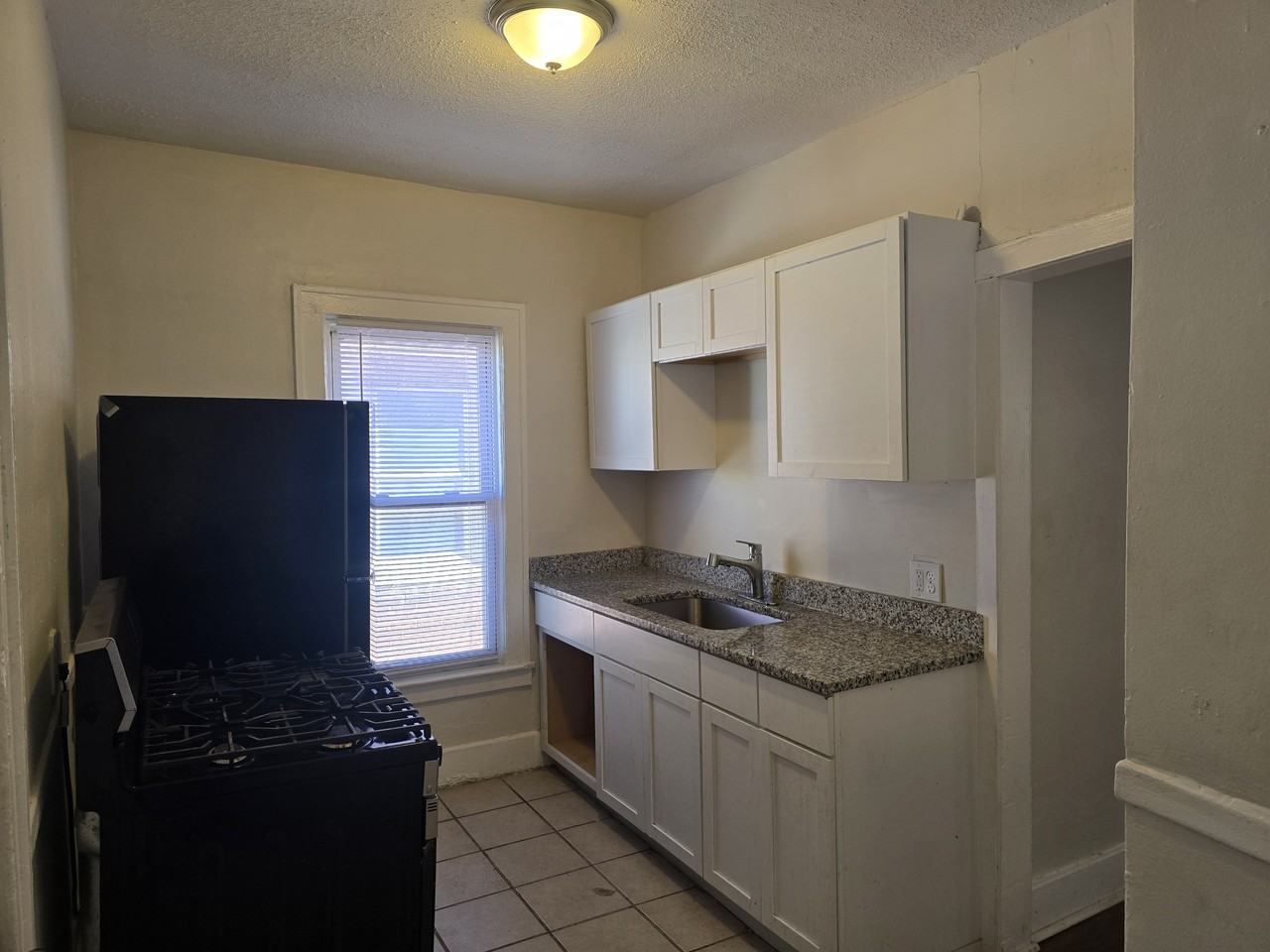 2024 Kendall Street #2 - Photo 5 of 9