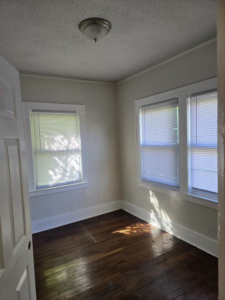 2024 Kendall Street #2 - Photo 7 of 9