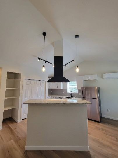 1109 South Olympia Place #D - Photo 5 of 11