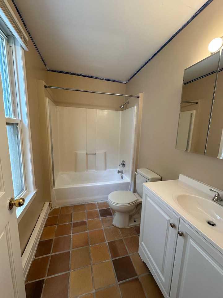 754 East Cook Avenue #2 - Photo 5 of 6