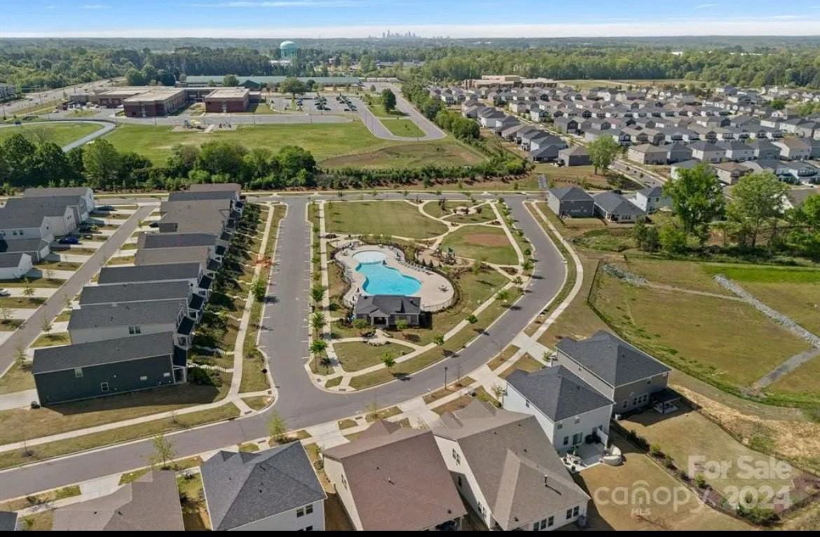 11943 South Old Statesville Road #1 - Photo 3 of 27