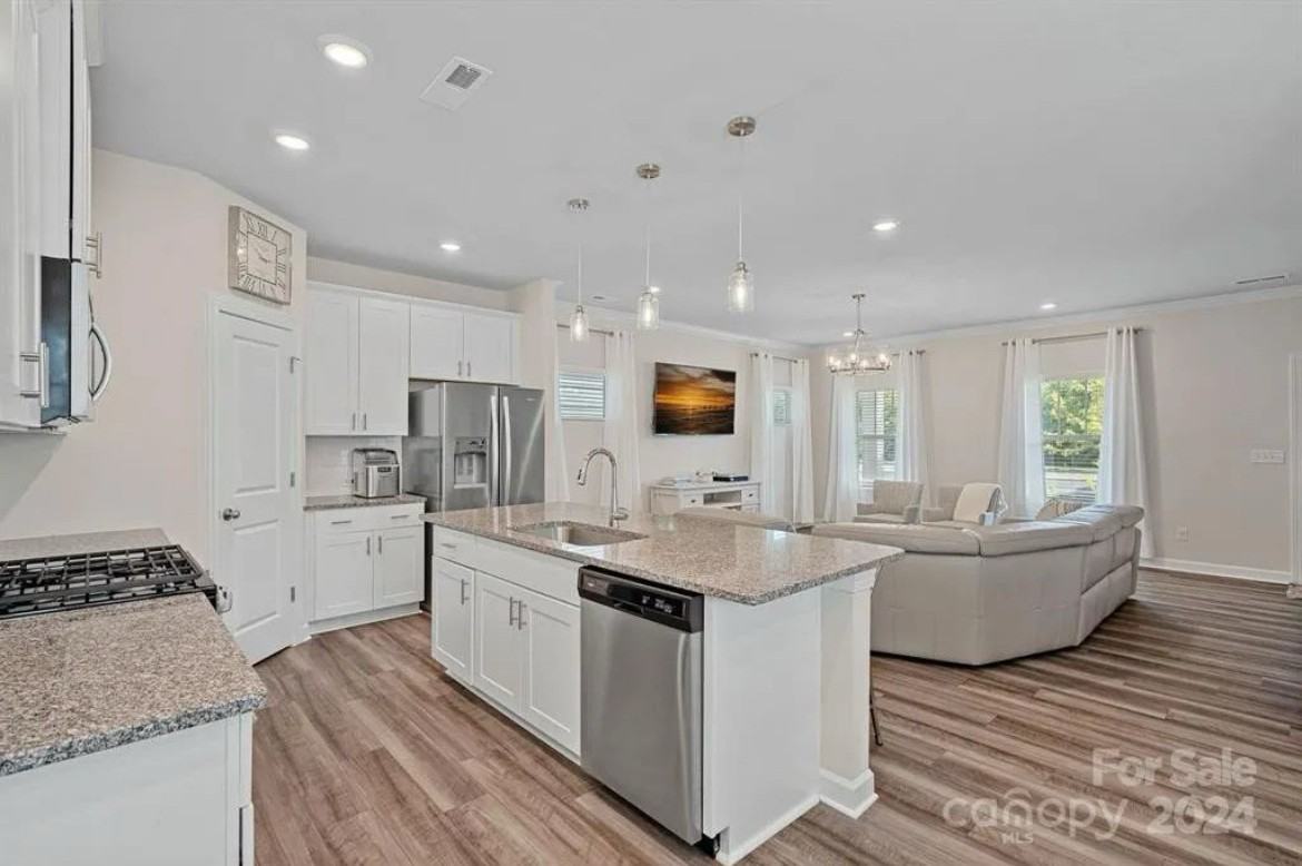 11943 South Old Statesville Road #1 - Photo 7 of 27