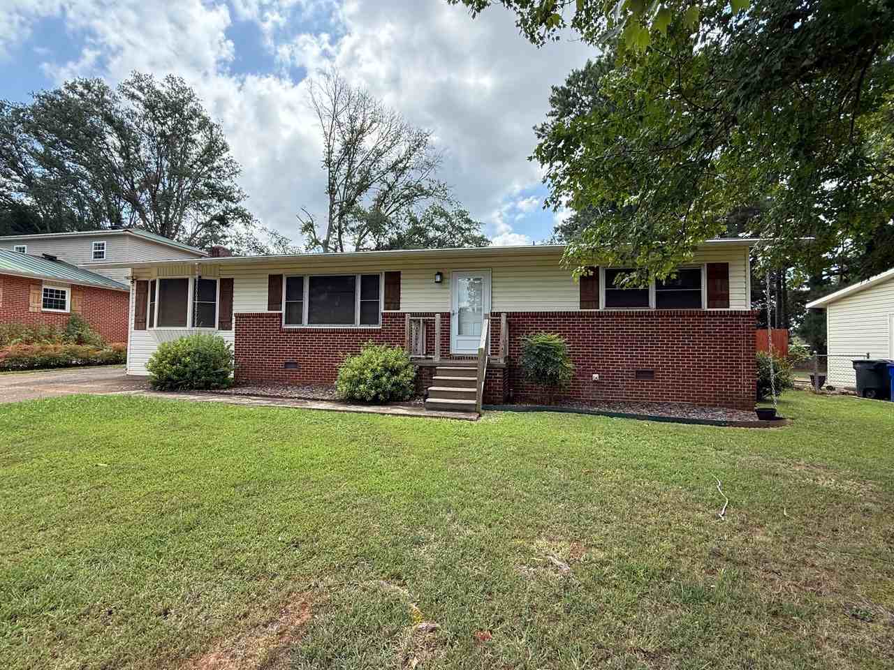 114 Roberts Street #1