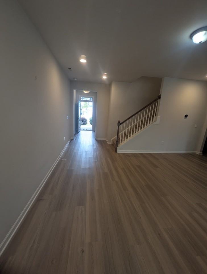 784 Amarra Dr #1 - Photo 2 of 32