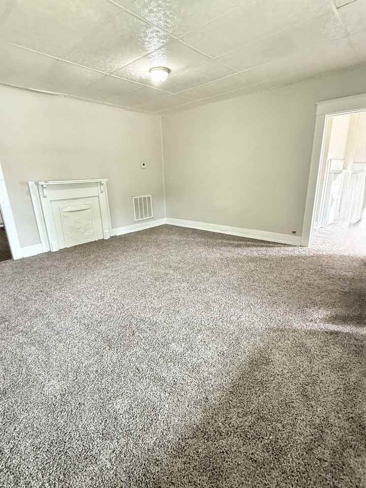 2824 25th Street #1 - Photo 2 of 10