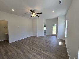 featured image of 5140 Pace Park Cir #1