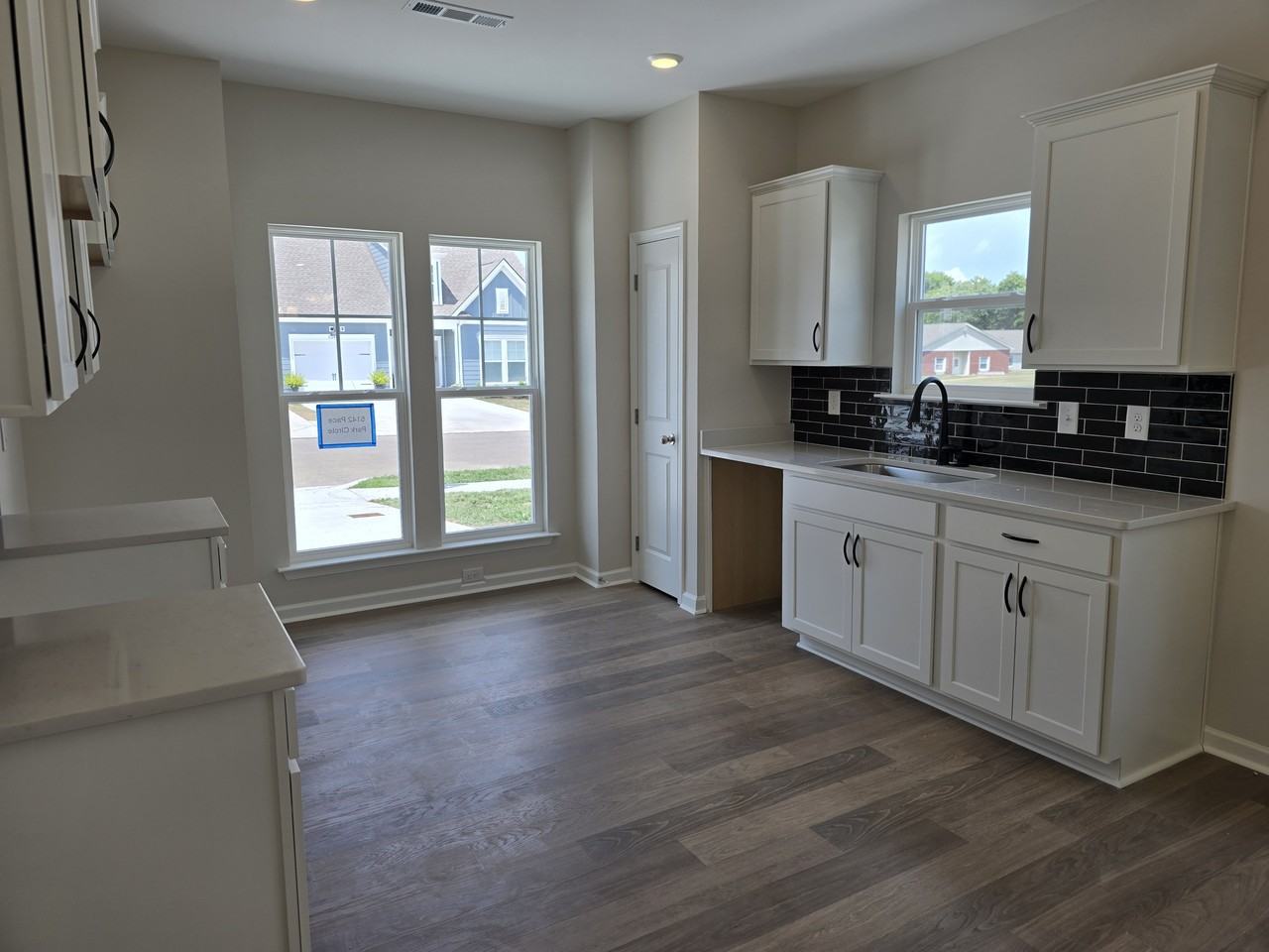 5142 Pace Park Cir #1 - Photo 2 of 10