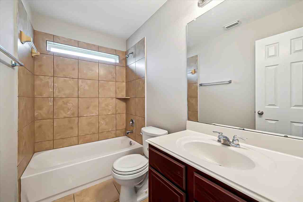 2615 Magnolia Fair Way - Photo 2 of 15