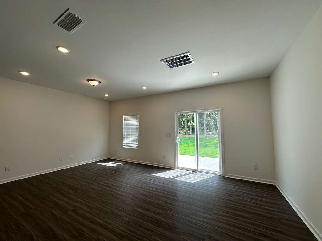 3512 Nimbell Rd #1 - Photo 4 of 20
