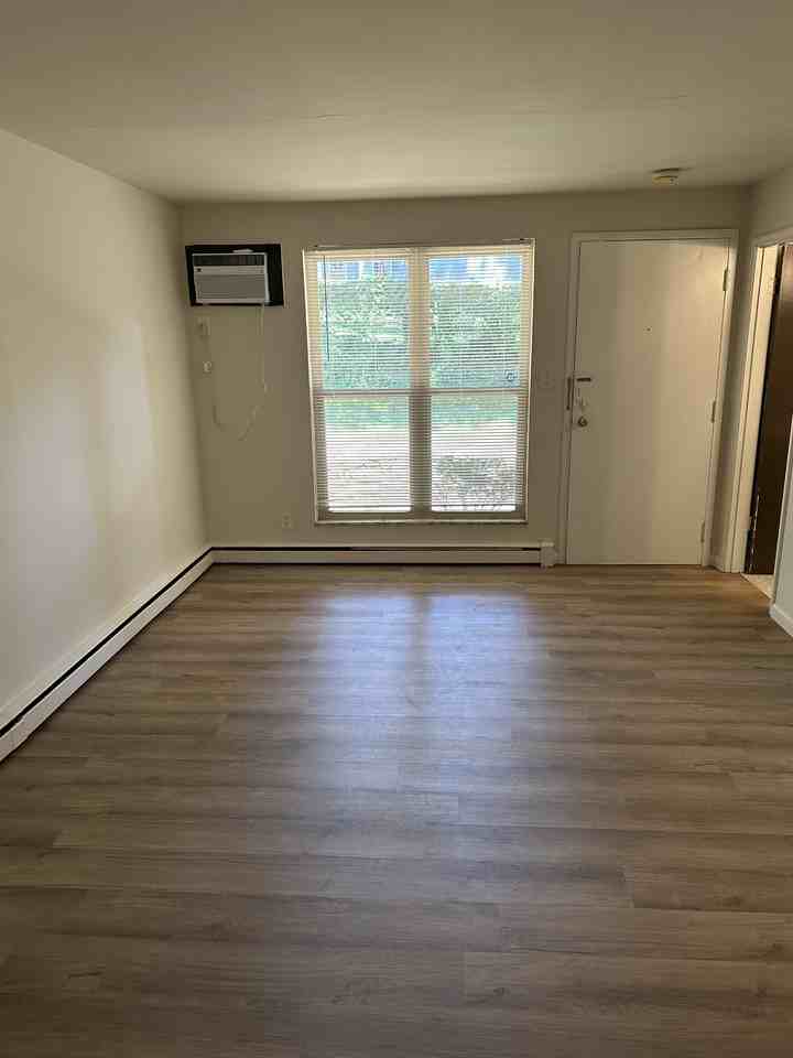 5634 Macey Avenue #9 - Photo 4 of 19