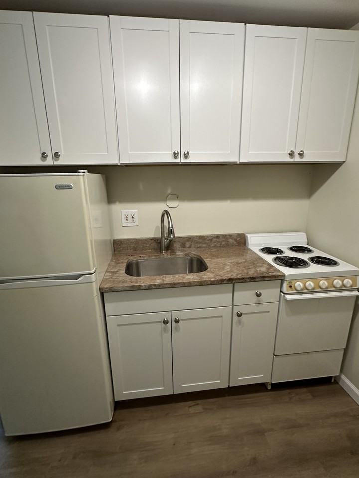 5634 Macey Avenue #9 - Photo 7 of 19