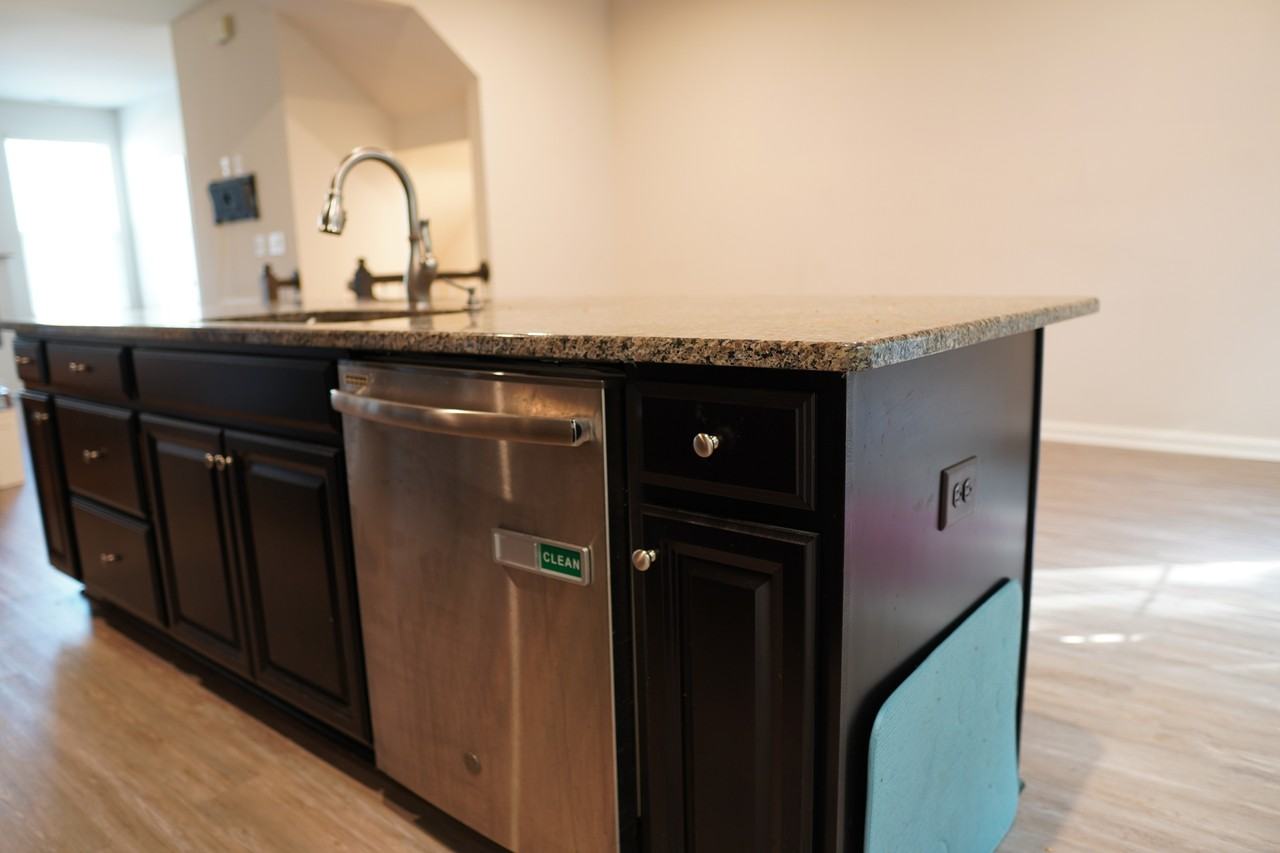 417 Cross Country Way #1 - Photo 6 of 19